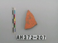 藏品(紅色夾砂陶片)的圖片